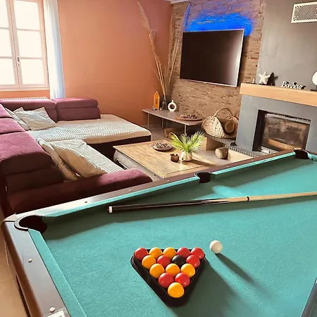 Grande Maison Familiale Bien Equipee Avec Billard *