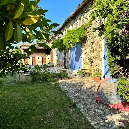 Grande Maison Familiale Avec Billard 펜션
