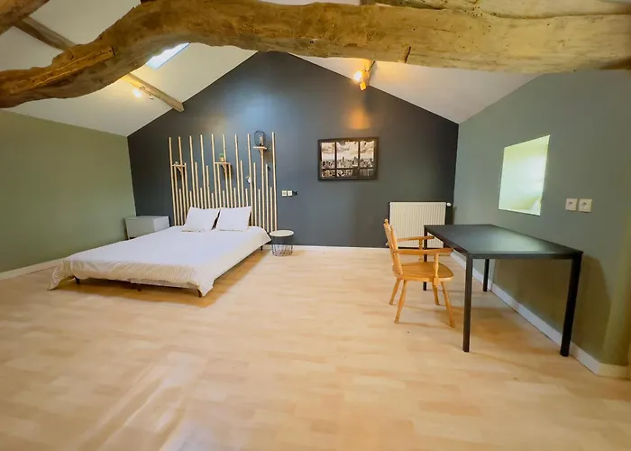 Grande Maison Familiale Bien équipée Avec Billard *