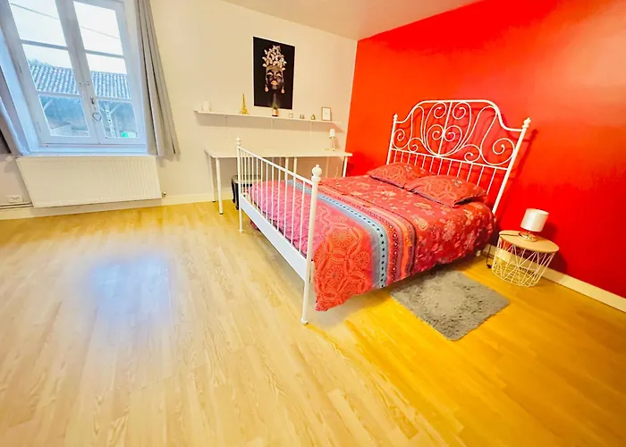 Grande Maison Familiale Bien équipée Avec Billard