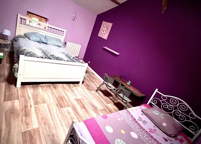 Grande Maison Familiale Bien équipée Avec Billard Сasa de vacaciones *